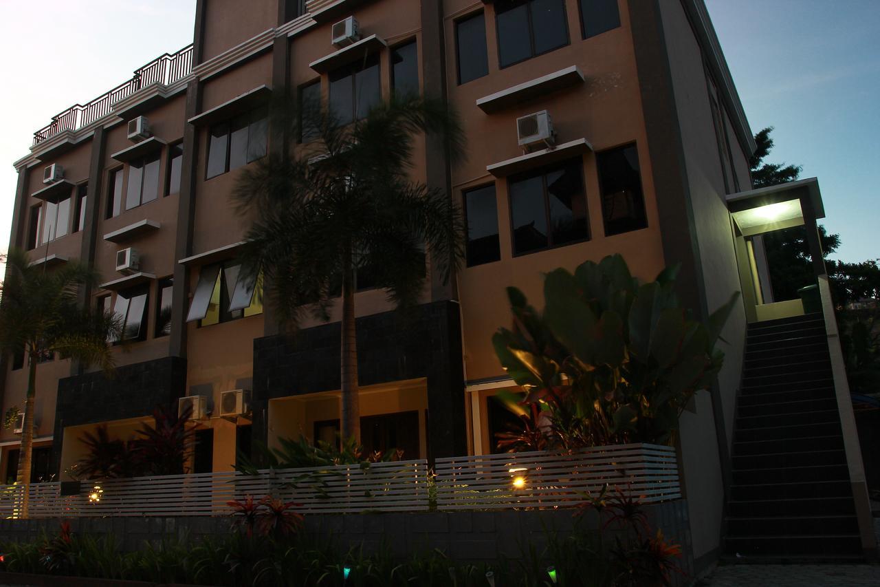 Puri Senggigi Hotel Mangsit Kültér fotó
